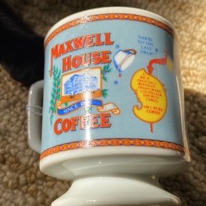 Maxwell house vintage pedestal coffee cups